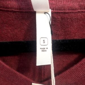 PACT organic cotton classic fine knit long sleeve pomegranateHeather Size Small